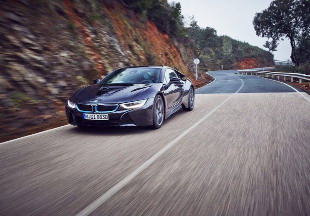 BMW i8 Hybird 2019