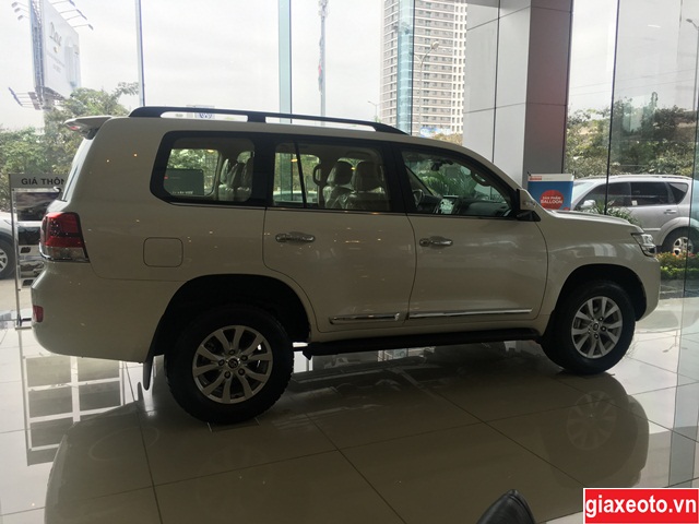 ngoai-that-xe-landcruiser